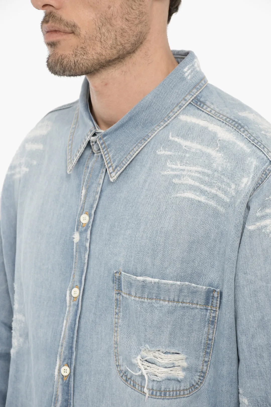 Overshirt in Denim Distressed