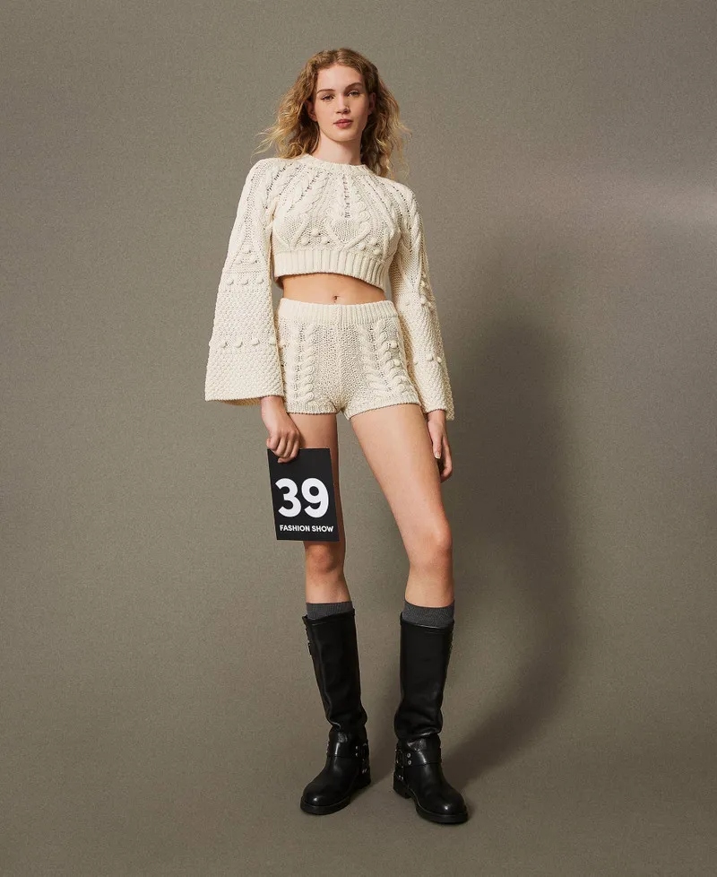 Shorts in maglia di lana